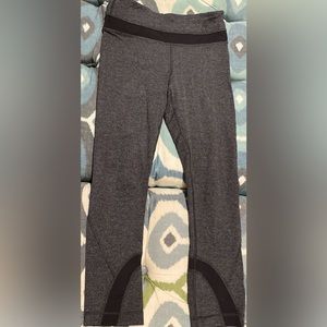 Lululemon hounds tooth rare vintage leggings.